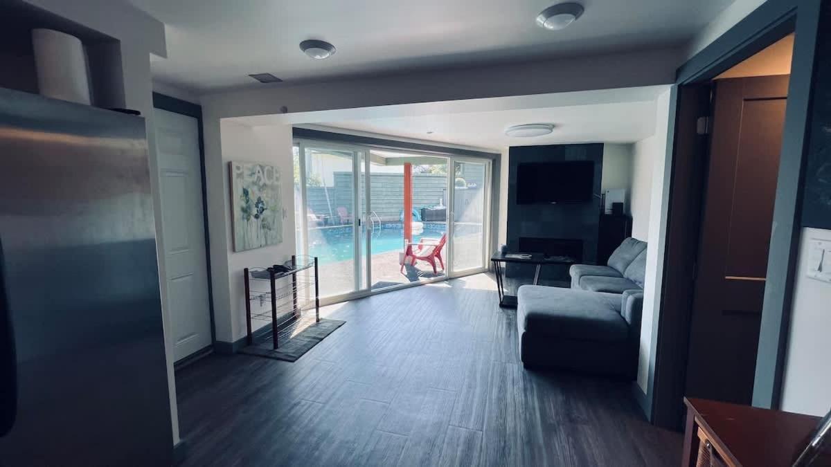 Tranquil Oasis 2 Bedroom Suite With Pool View Victoria Exterior foto
